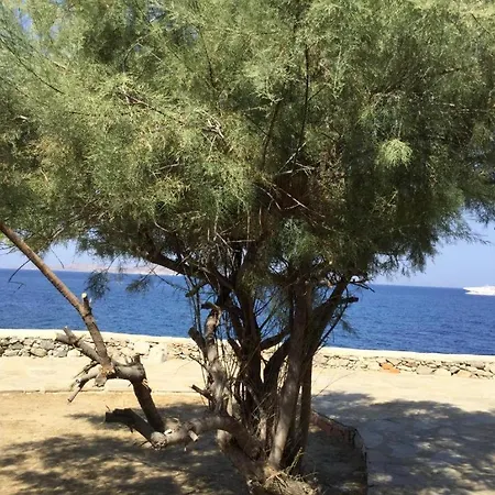 Maison d'hôtes Poseidon Secret Blue Pools 3*